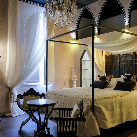 Les Chambres De Amelie B&B Bolonia Zewnętrze zdjęcie