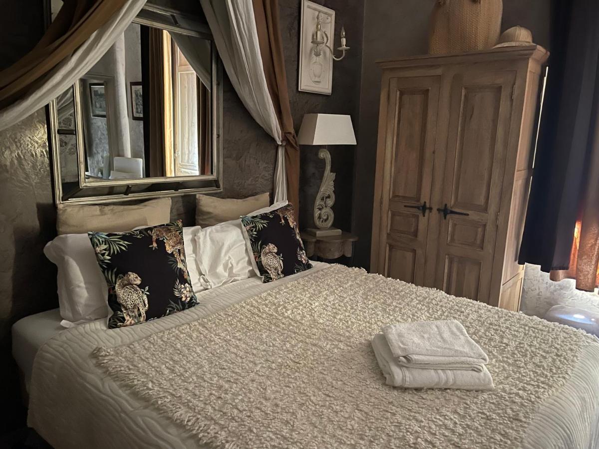 Les Chambres De Amelie B&B Bolonia Zewnętrze zdjęcie