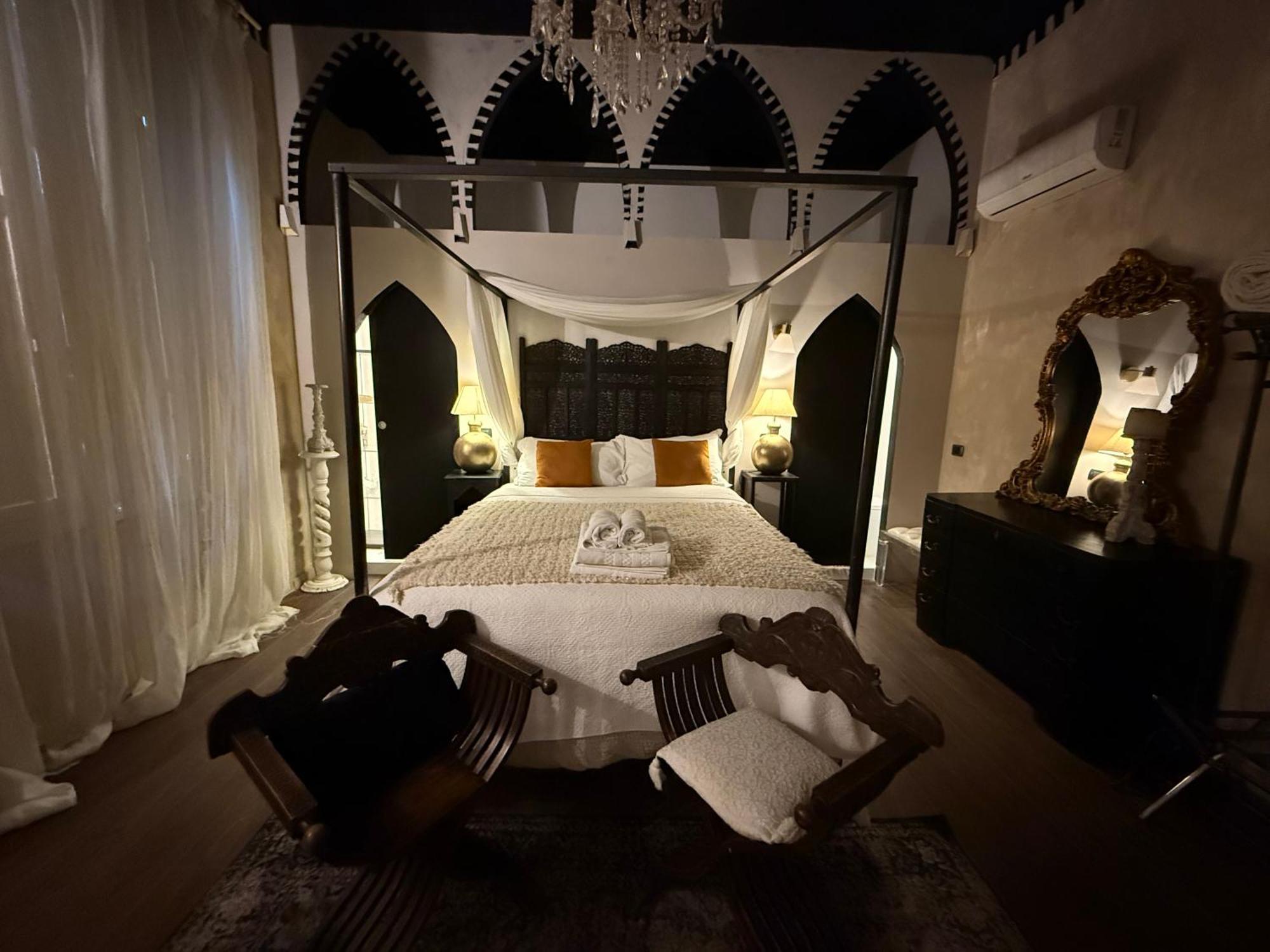 Les Chambres De Amelie B&B Bolonia Zewnętrze zdjęcie