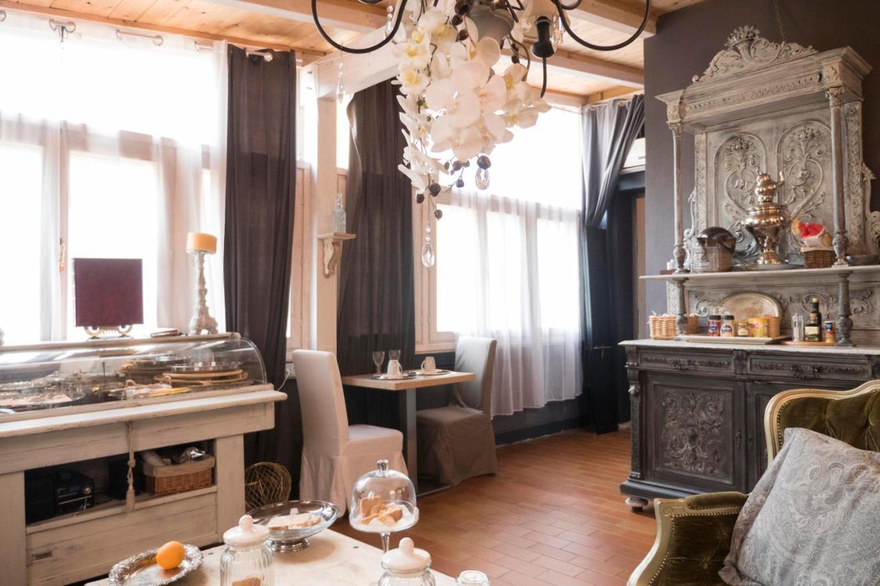 Les Chambres De Amelie B&B Bolonia Zewnętrze zdjęcie